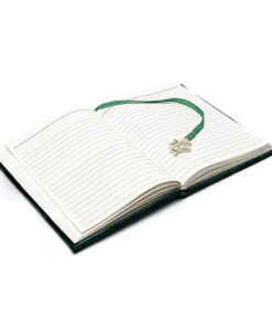 Cuaderno de terciopelo verde con Árbol de la Vida y corazones para yoga