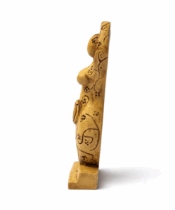 Estatua de diosa color cobre para yoga