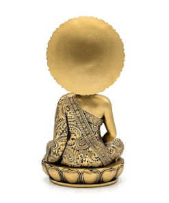 Estatua de Buda en meditación color oro para Yoga