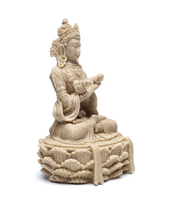 Estatua de Buda con dorje y campana color arena