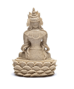Estatua de Buda con dorje y campana color arena